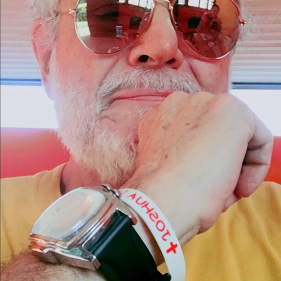 Meet your Posher, Jesus a. - Picture 2 of 2